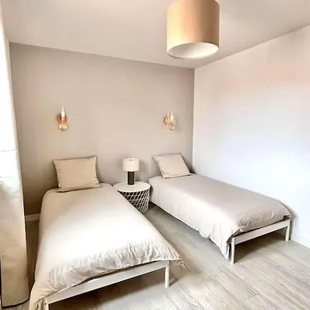 Apartment La Surfeuse, Au Coeur D'arago *
